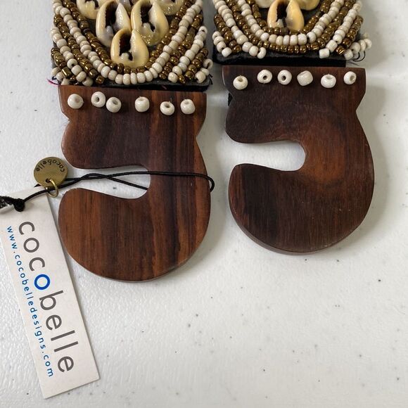 Anthropologie Cocobelle Komodo Papua Shells Beaded Embellish Belt Wooden Clasp - Picture 2 of 9